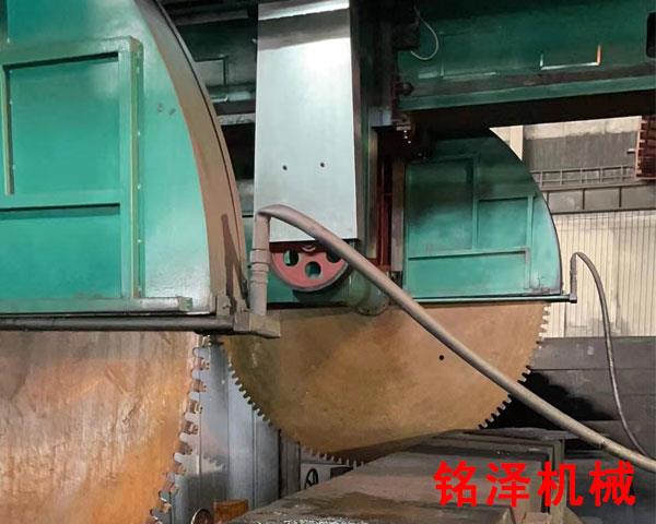 石墨电极切割机-600-1.jpg